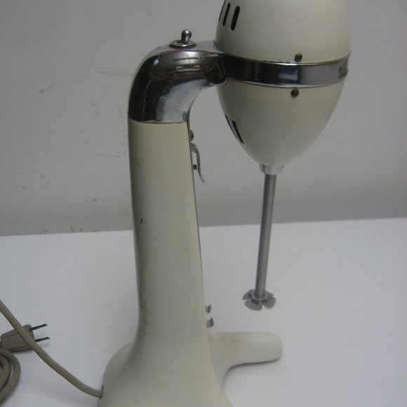 Vintage Hamilton Beach milkshake mixer #51 - Picture 4 of 7